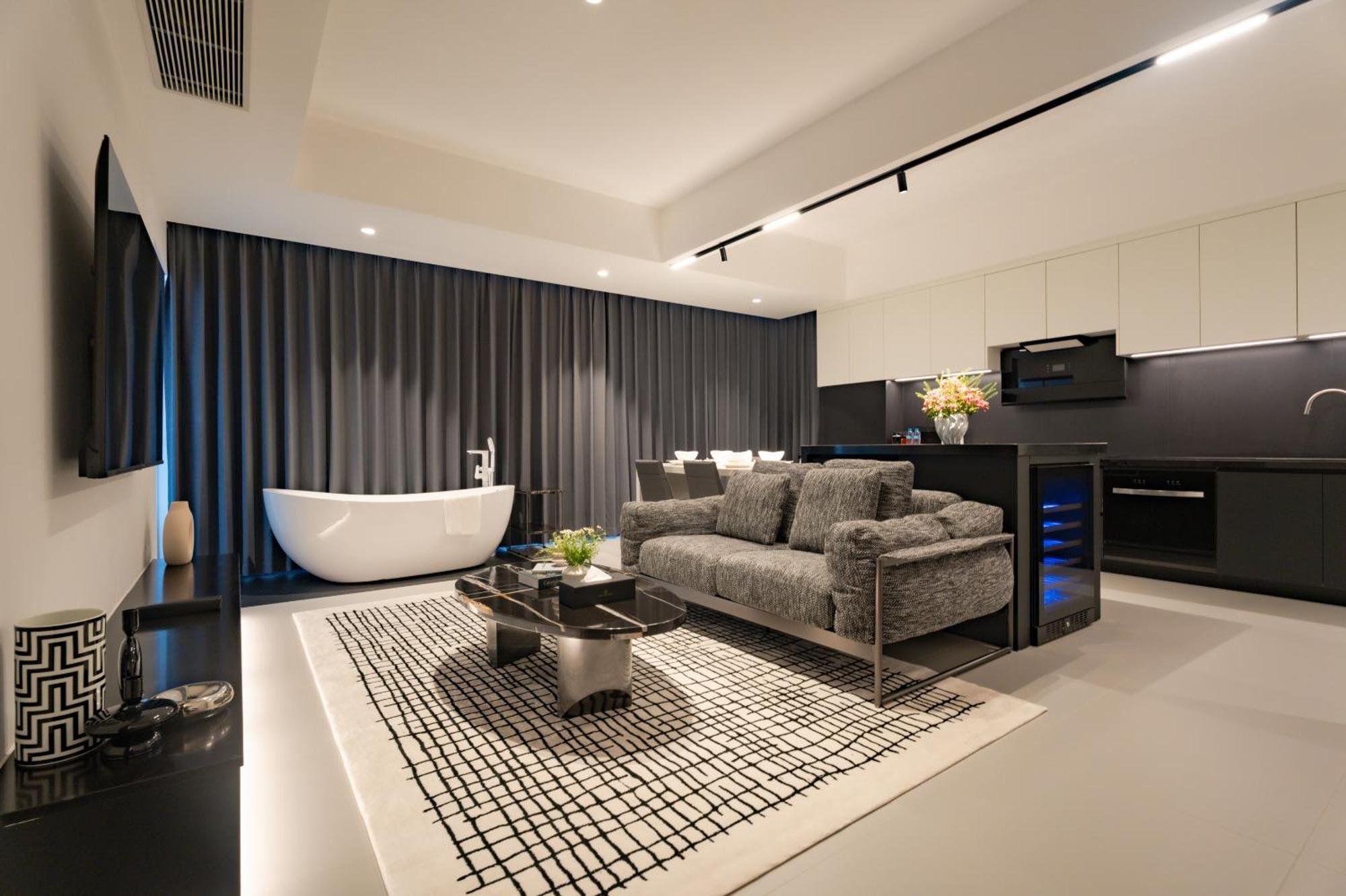 One Riviera Hotel And Residences Ban Souanmone 외부 사진