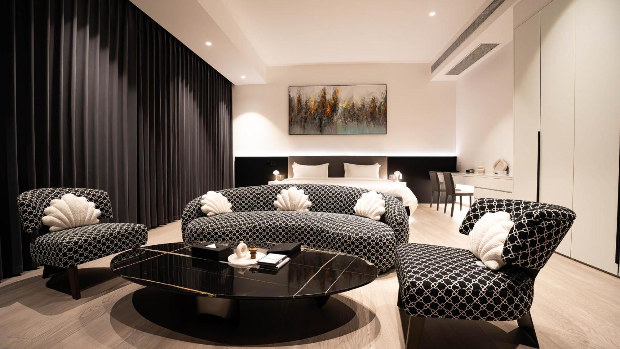 One Riviera Hotel And Residences Ban Souanmone 외부 사진