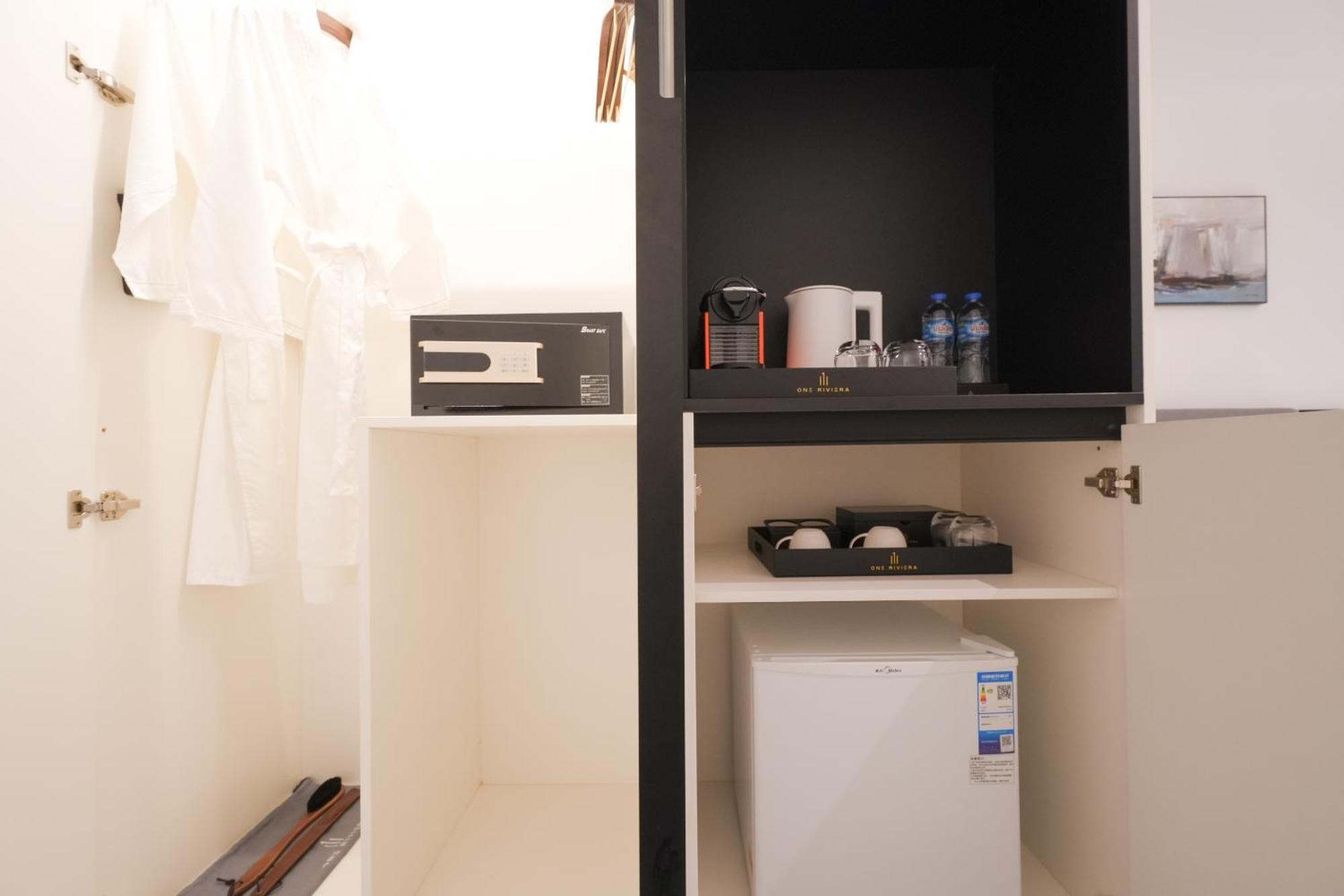 One Riviera Hotel And Residences Ban Souanmone 외부 사진