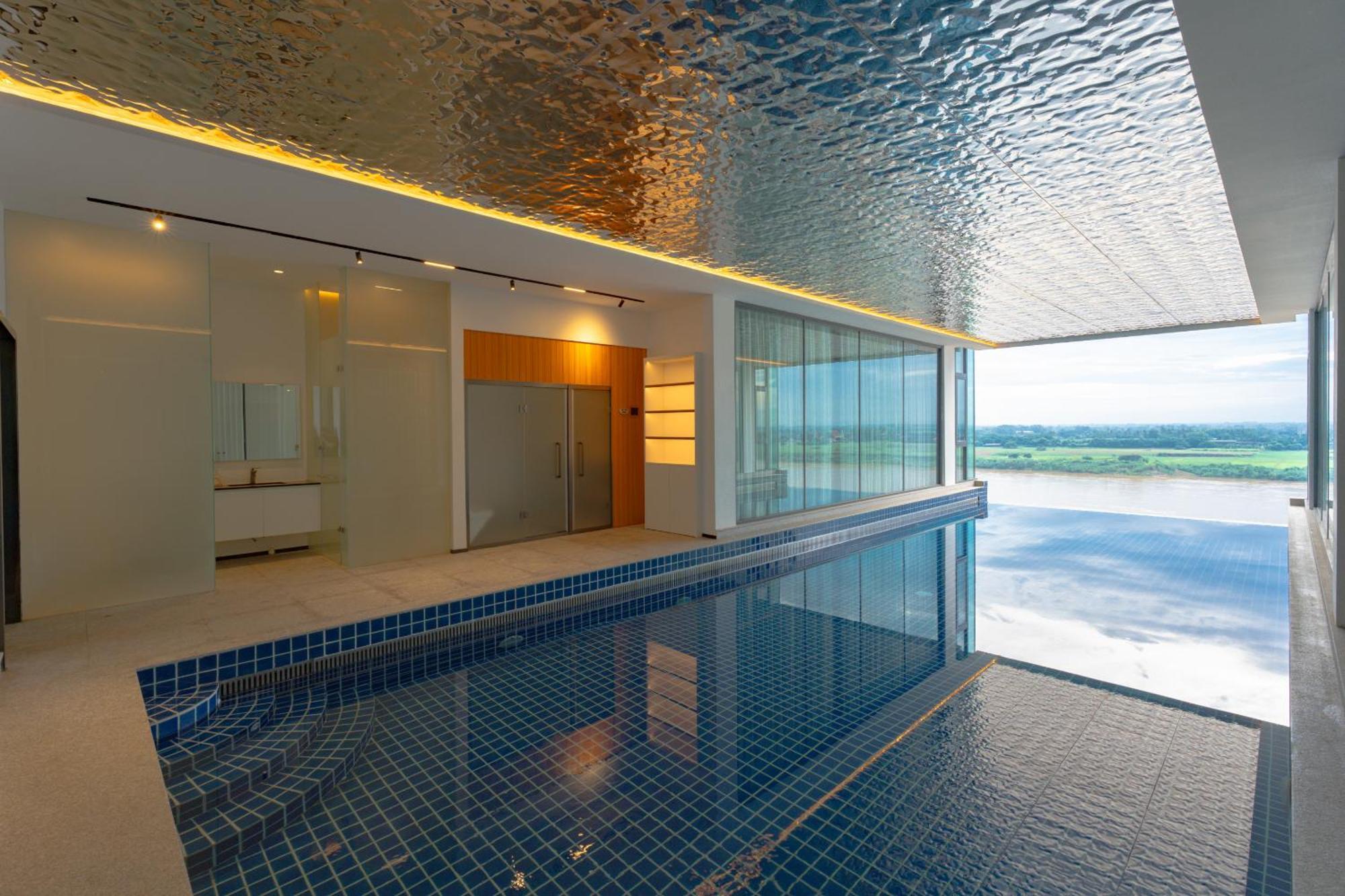 One Riviera Hotel And Residences Ban Souanmone 외부 사진