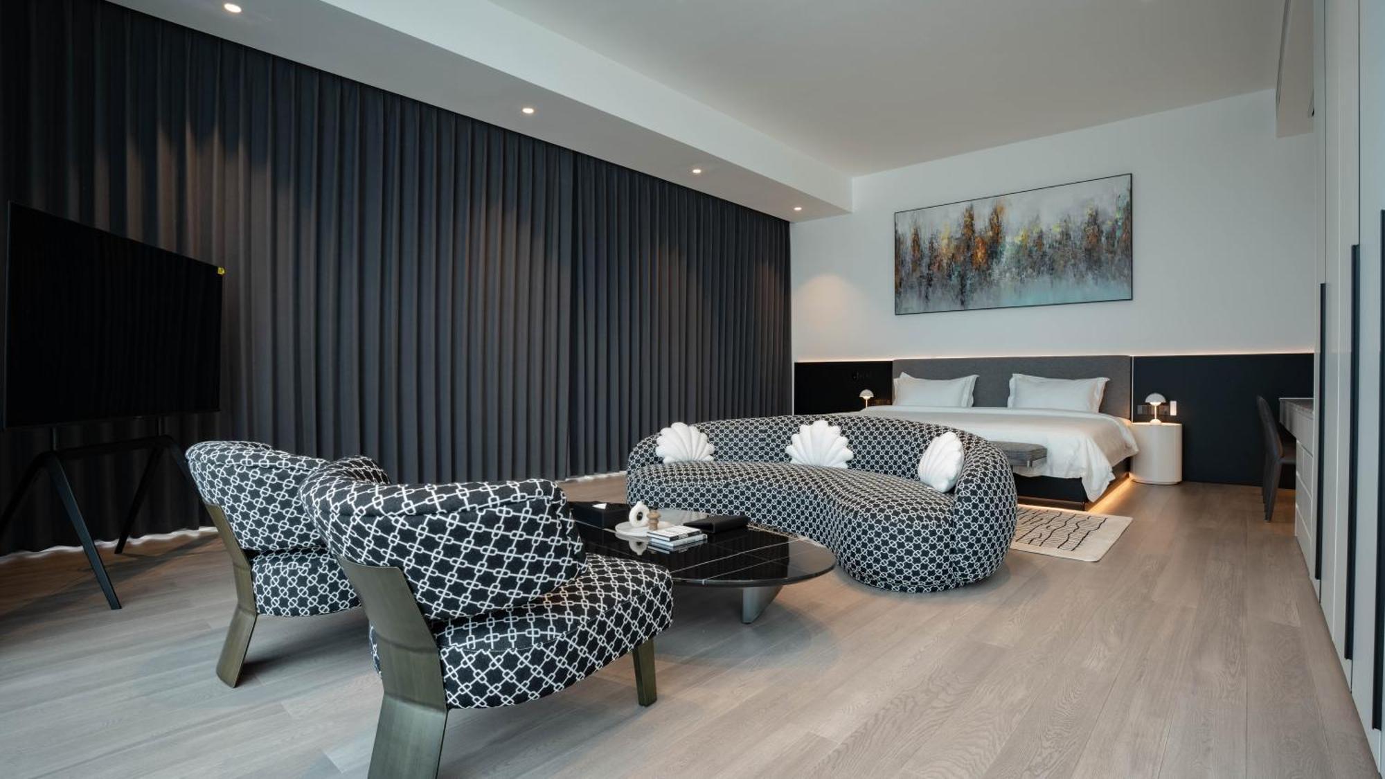 One Riviera Hotel And Residences Ban Souanmone 외부 사진