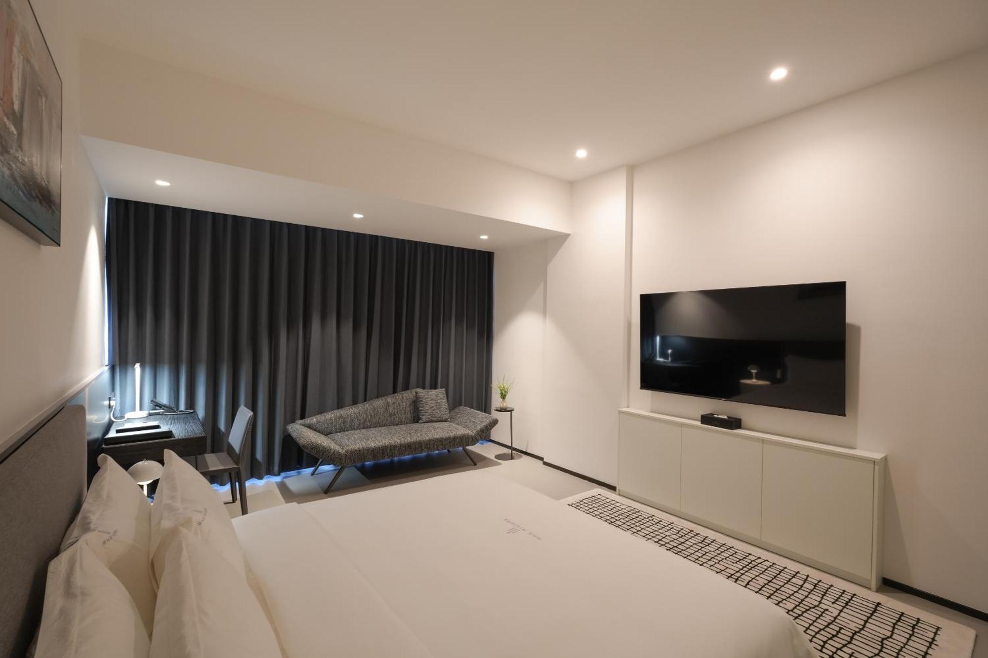 One Riviera Hotel And Residences Ban Souanmone 외부 사진